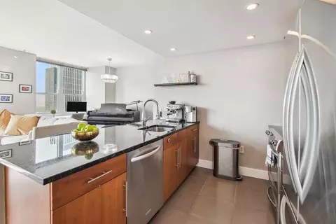 88 Morgan St #4208, Jersey City, NJ 07302