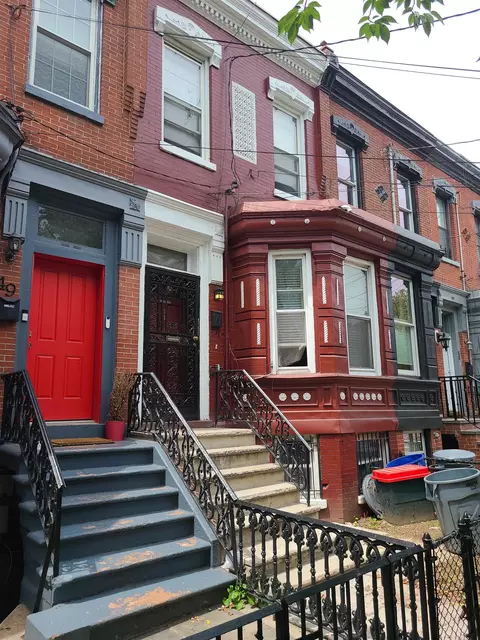 51 Park St, Jersey City, NJ 07304