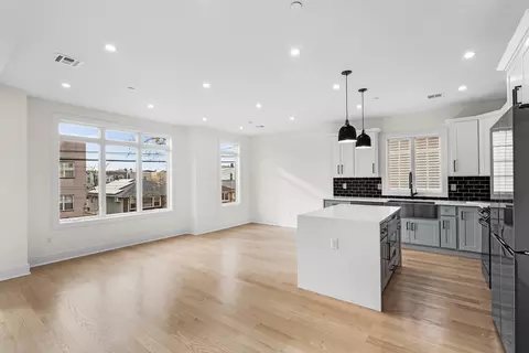 192-194 Mcadoo Ave #2, Jersey City, NJ 07305