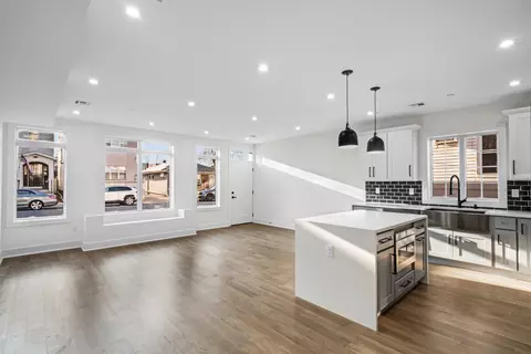 192-194 Mcadoo Ave #1, Jersey City, NJ 07305