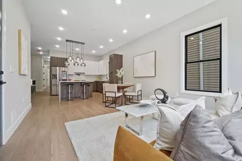 139 New York Ave #1, Jersey City, NJ 07307