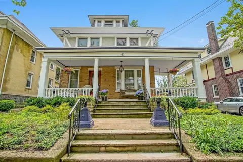 61 Clifton Ter, Weehawken, NJ 07086