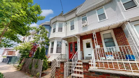 602 17th St, Union City, NJ 07087