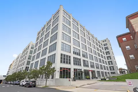 50 Dey St #127, Jersey City, NJ 07306