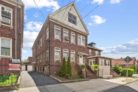 11 Van Houten Ave, Jersey City, NJ 07305