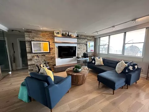 6040 Blvd E #20D, West New York, NJ 07093