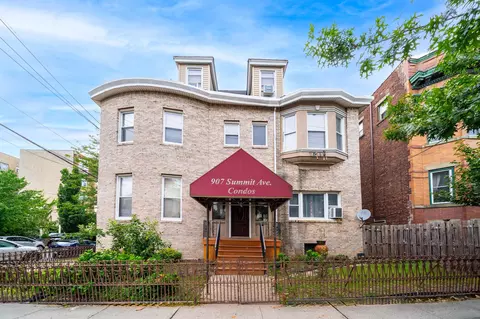 907 Summit Ave #2R, Jersey City, NJ 07307