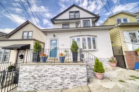 1508 79th St, North Bergen, NJ 07047