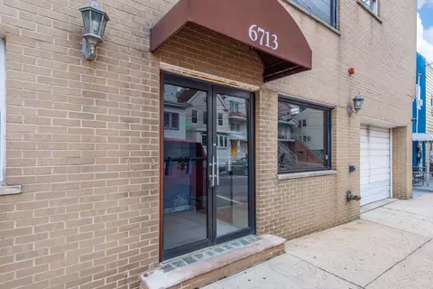 6713 Polk St #7, Guttenberg, NJ 07093