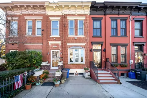 267 12 St Paul Ave, Jersey City, NJ 07306