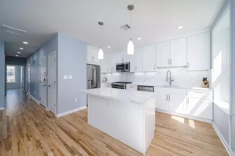 411 Washington St #4, Hoboken, NJ 07030