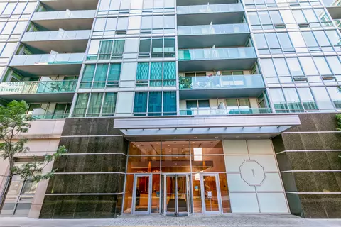 1 Shore Ln #907, Jersey City, NJ 07310