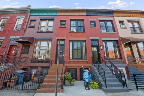 524 Martin Luther King Jr Dr, Jersey City, NJ 07305