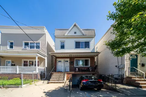 192 Prospect Ave, Bayonne, NJ 07002