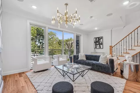 865 Summit Ave #2, Jersey City, NJ 07307