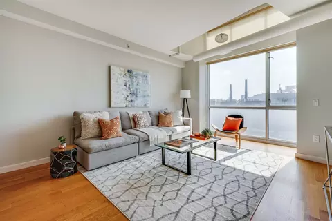 327-333 3rd St #PH1, Jersey City, NJ 07302