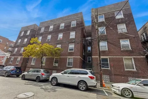 437 53rd St #A2, West New York, NJ 07093