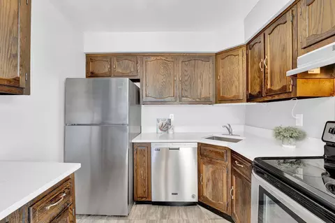 1138 Farm Rd #E, Secaucus, NJ 07094 photo 6