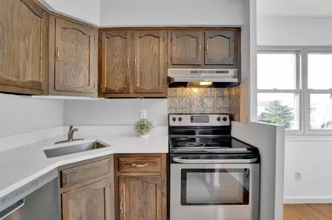 1138 Farm Rd #E, Secaucus, NJ 07094 photo 7