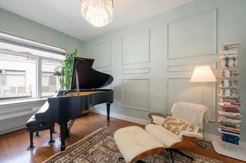 217 Newark Ave #512, Jersey City, NJ 07302