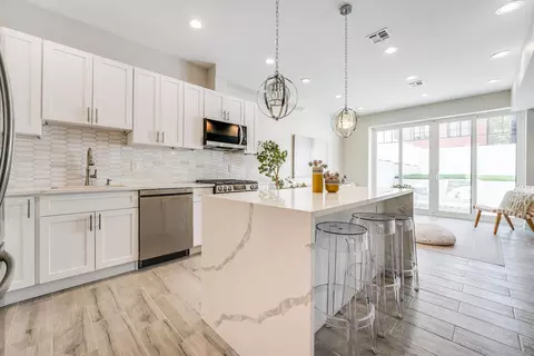 31 Marion Pl #1, Jersey City, NJ 07306