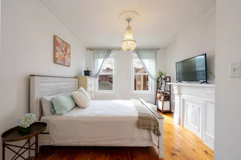 50 Bright St #4L, Jersey City, NJ 07302