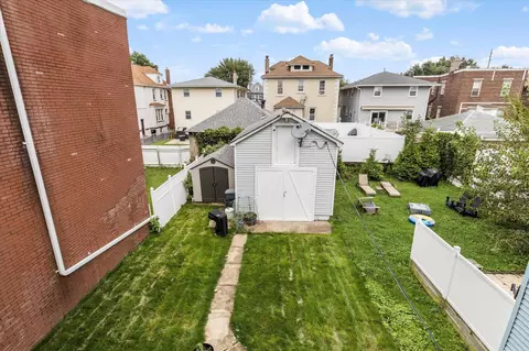 256 Maple St, Secaucus, NJ 07094 photo 17