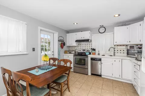 256 Maple St, Secaucus, NJ 07094 photo 5