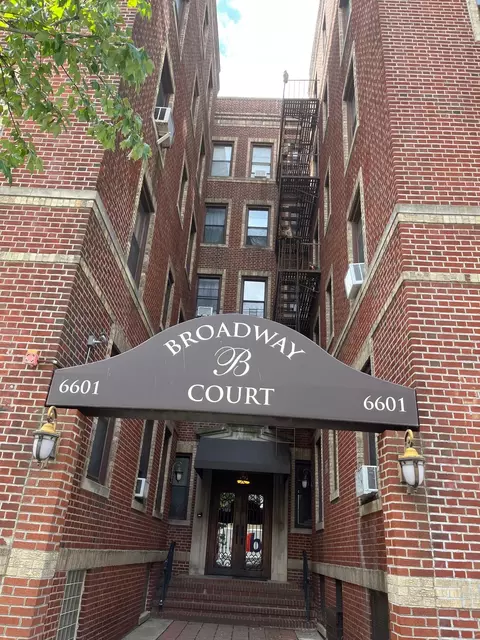 6601 Broadway #D5, West New York, NJ 07093