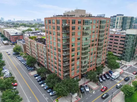 1450 Washington St #320, Hoboken, NJ 07030