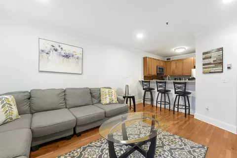1115 Willow Ave #405, Hoboken, NJ 07030