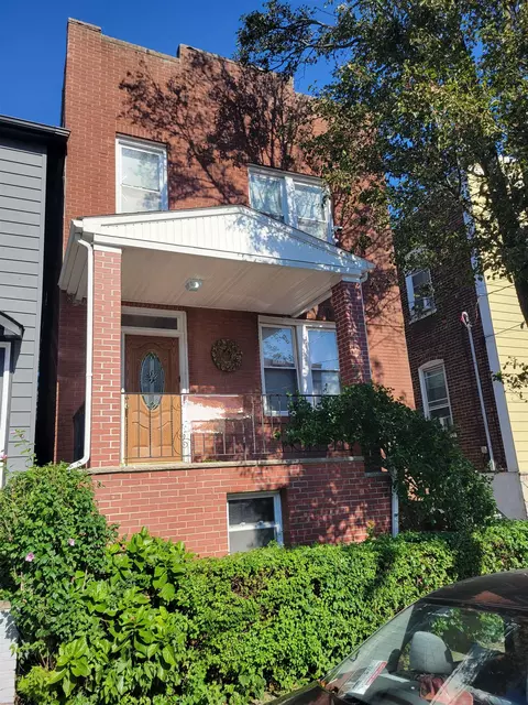 7517 2nd Ave, North Bergen, NJ 07047