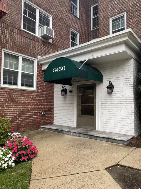 8450 Blvd E #5E, North Bergen, NJ 07047