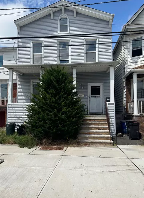 255 Kennedy Blvd, Bayonne, NJ 07002