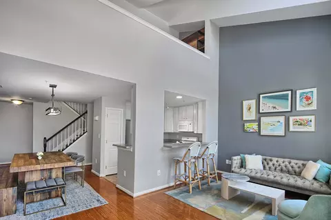 151 Lydia Dr, Guttenberg, NJ 07093