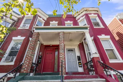 579 Bramhall Ave, Jersey City, NJ 07304