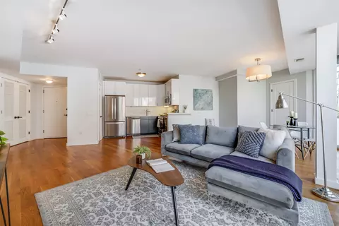 327-333 3rd St #202, Jersey City, NJ 07302