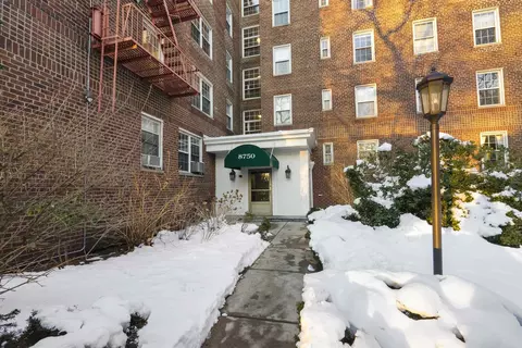 8750 Blvd E #3C, North Bergen, NJ 07047