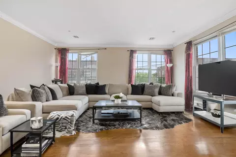 1209 Summit Ave #309, Jersey City, NJ 07307