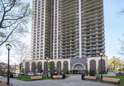 7855 Blvd E #9K, North Bergen, NJ 07047