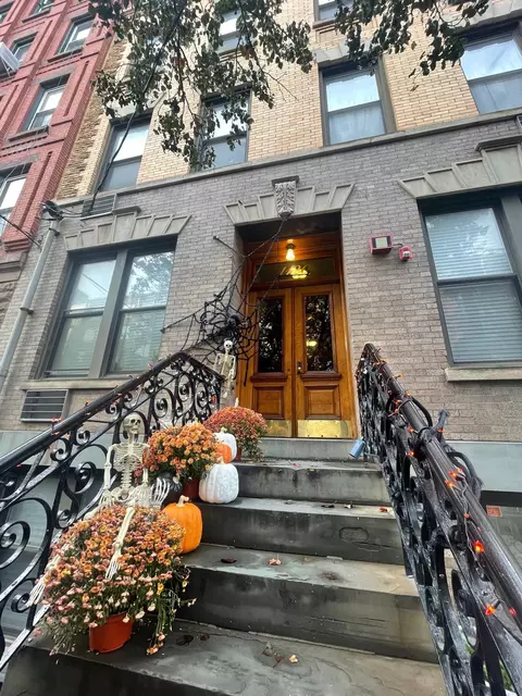 1120 Hudson St #1, Hoboken, NJ 07030