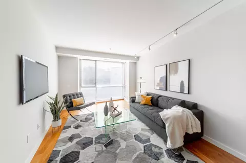 327-333 3rd St #303, Jersey City, NJ 07302