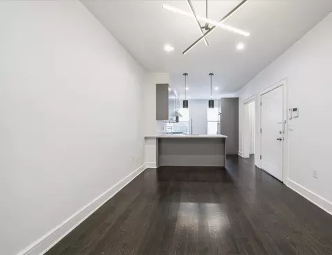 256 Montgomery St #3, Jersey City, NJ 07302