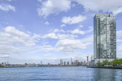 2 2nd St #3806, Jersey City, NJ 07302
