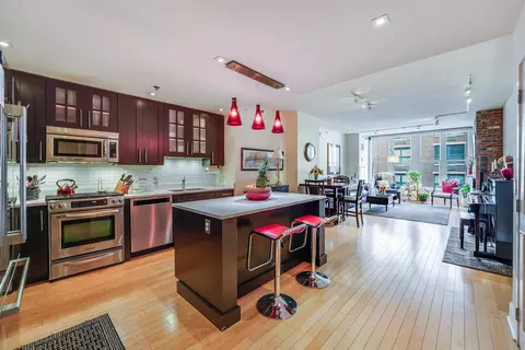 1125 Maxwell Ln #732, Hoboken, NJ 07030