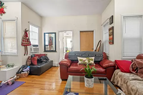 757 Communipaw Ave, Jersey City, NJ 07304
