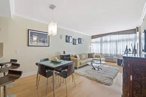 10 Regent St #302, Jersey City, NJ 07302