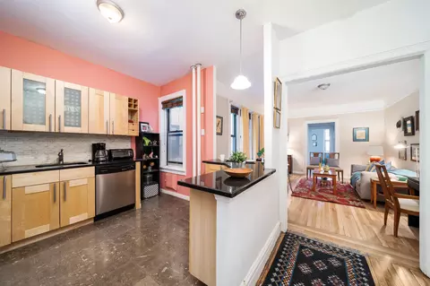 270 Harrison Ave #301, Jersey City, NJ 07304