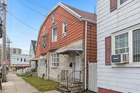 1110 61st St, North Bergen, NJ 07047