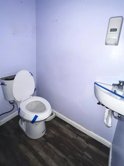Bath - 409 Hamilton Pl, Hackensack, NJ 07601 photo 3 of 4